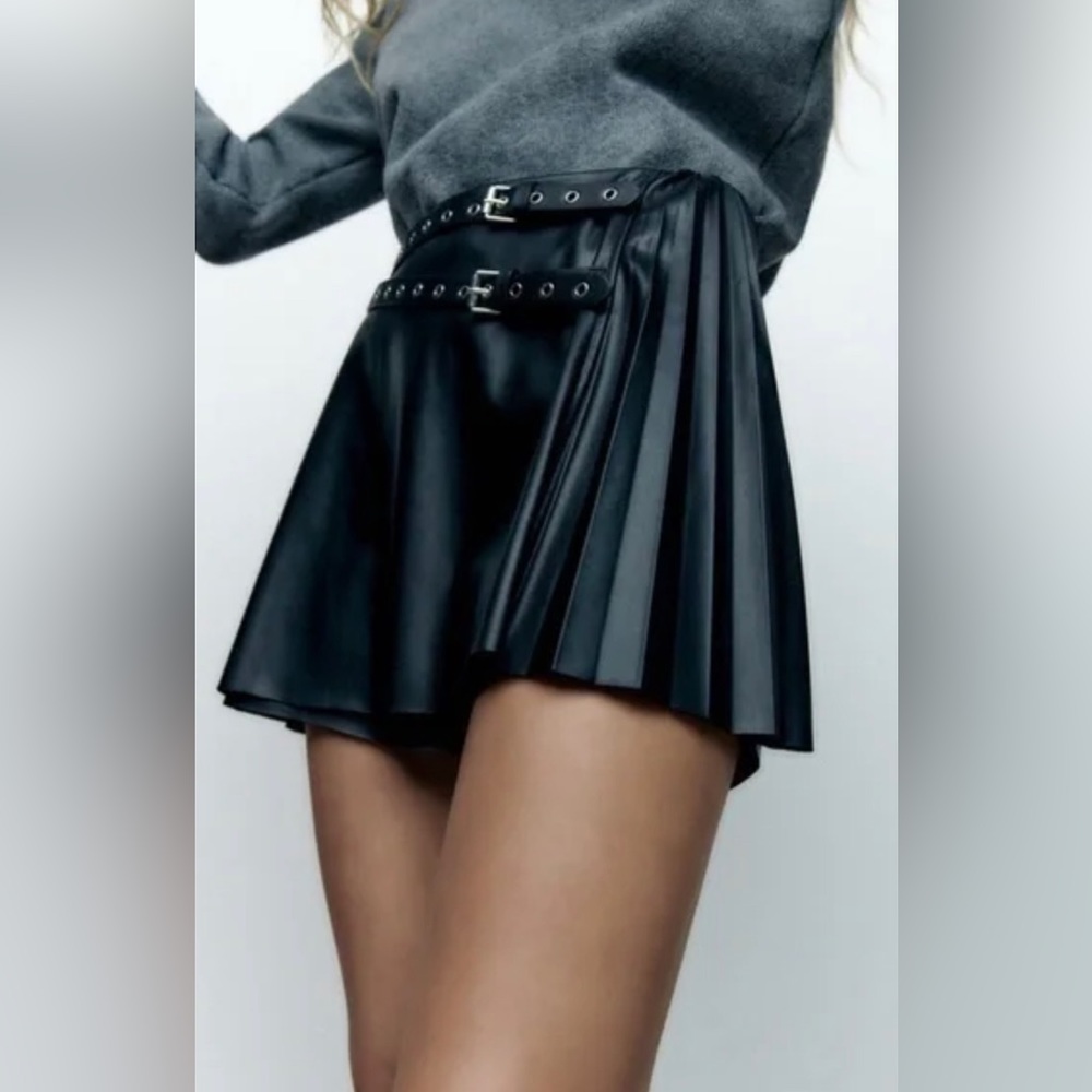 Zara Faux Leather Pleated Skort